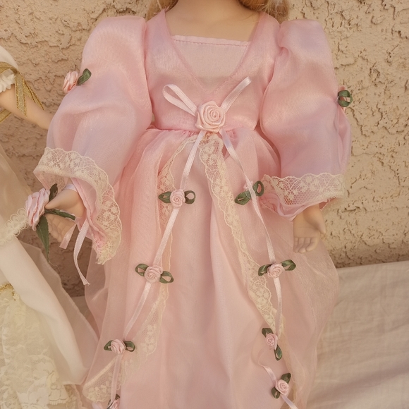 Porcelain Angel Doll The Heritage Collection PINK OR WHITE **CHOICE* - Picture 4 of 16